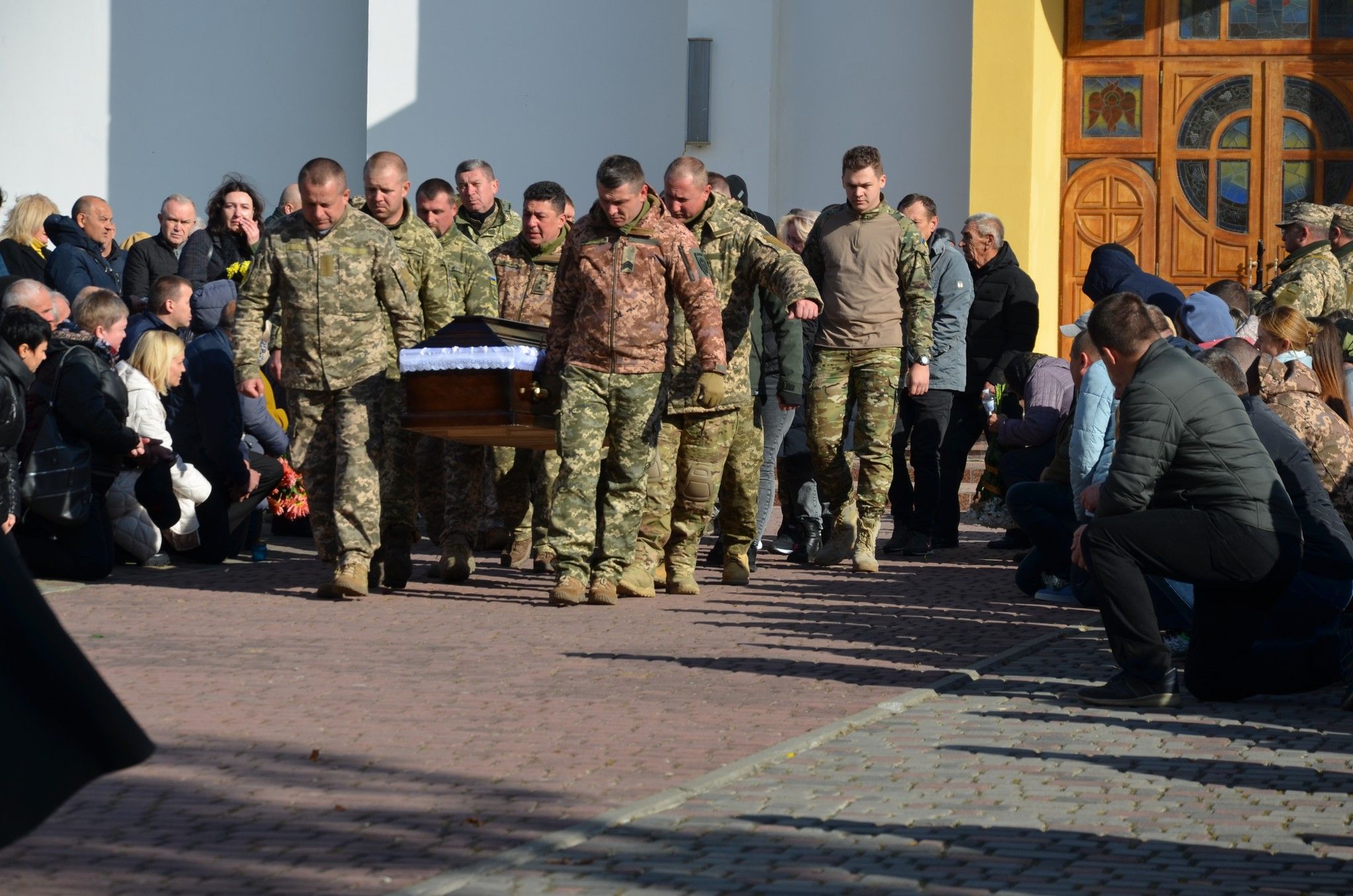 Новини Тернополя - фото з Лікарі до останнього боролись за його життя… На Чортківщині поховали захисника Олексія Лося
