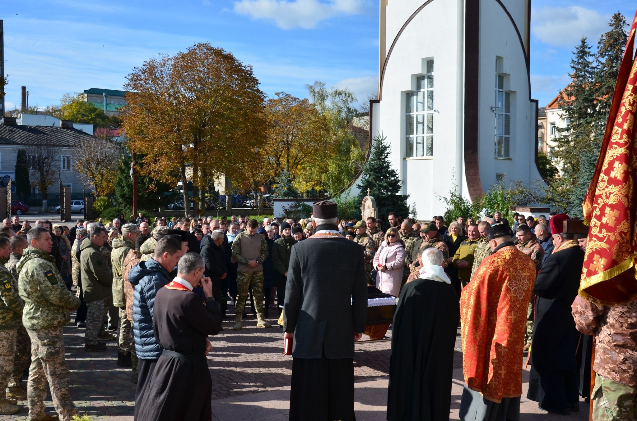 Новини Тернополя - фото з Лікарі до останнього боролись за його життя… На Чортківщині поховали захисника Олексія Лося