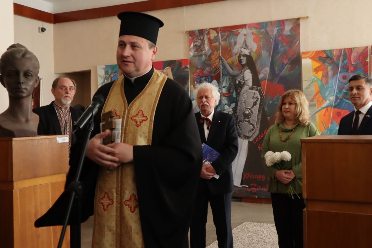 Новини Тернополя - фото з У Тернопільському художньому музеї презентували виставку живопису, присвячену Соломії Крушельницькій