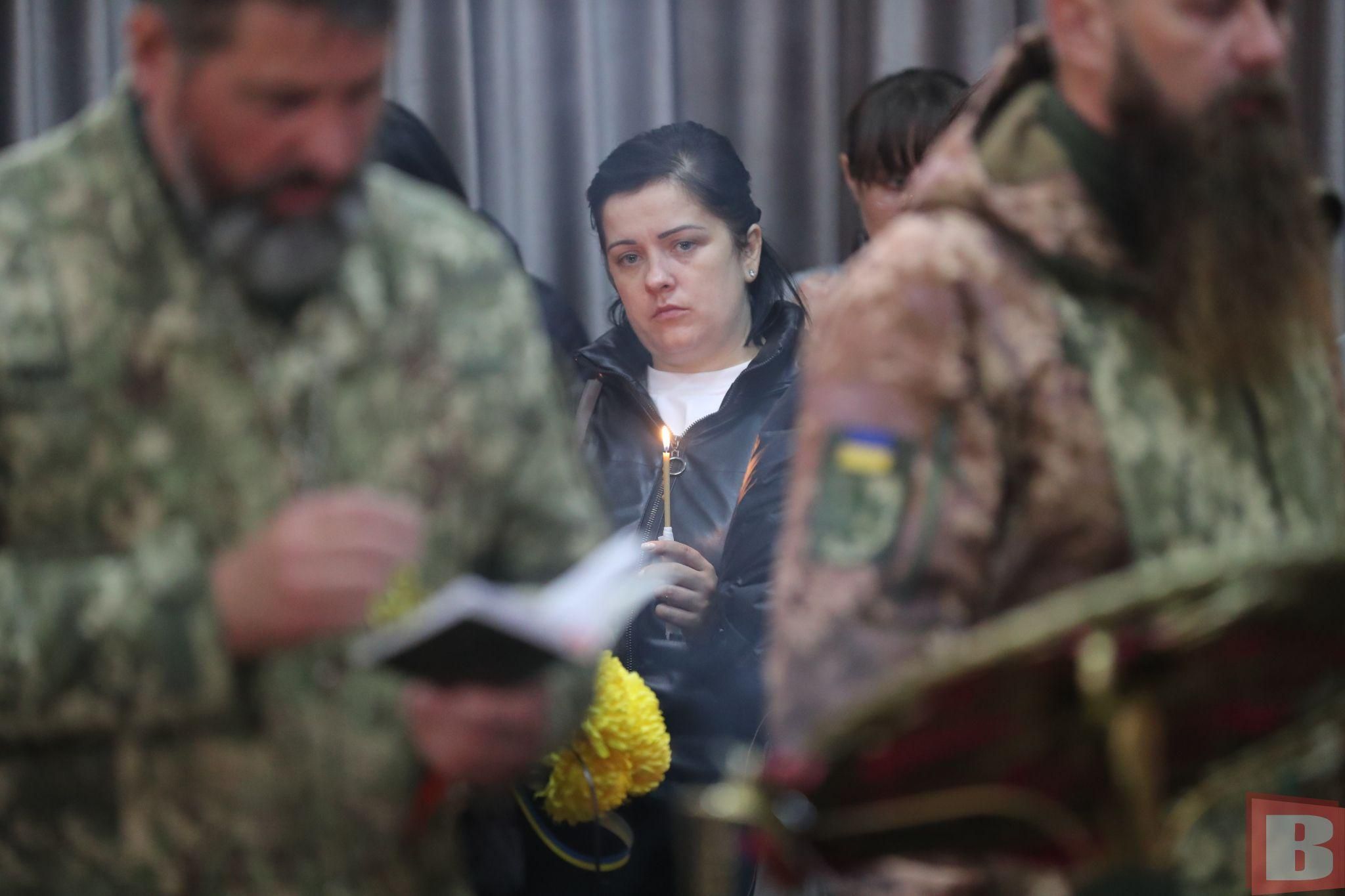 Новини Хмельницького - фото з «Помер за рідну нашу Україну». У Хмельницькому попрощалися з загиблим військовим Рашадом Оруджевим