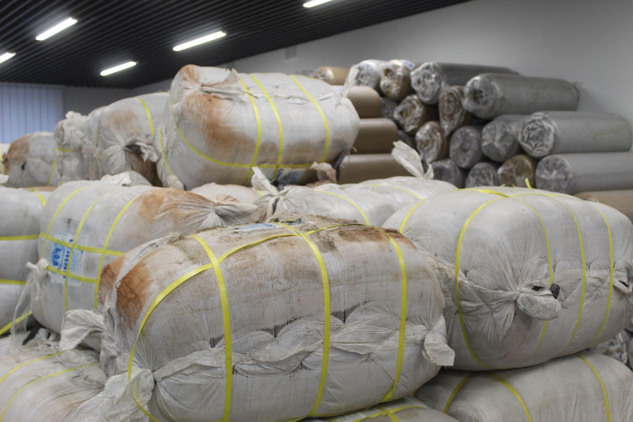 Новини Козятина - фото з Допомога для переселенців: кожних 2-5 хвилин на площі з’являлася нова родина