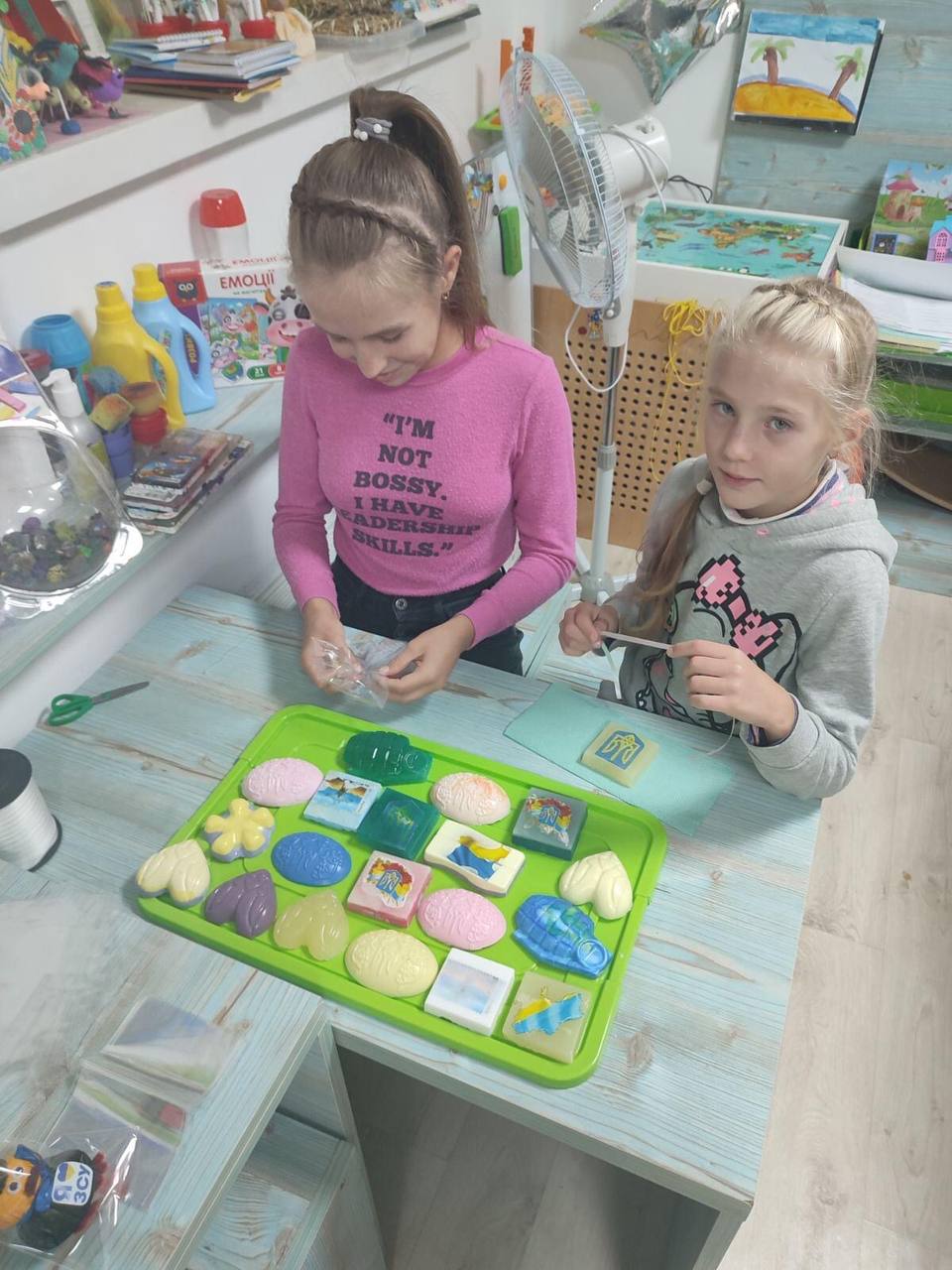 Новини Тернополя - фото з Готують, вчаться та волонтерять: у Тернополі функціонує кімната дружби для дітей