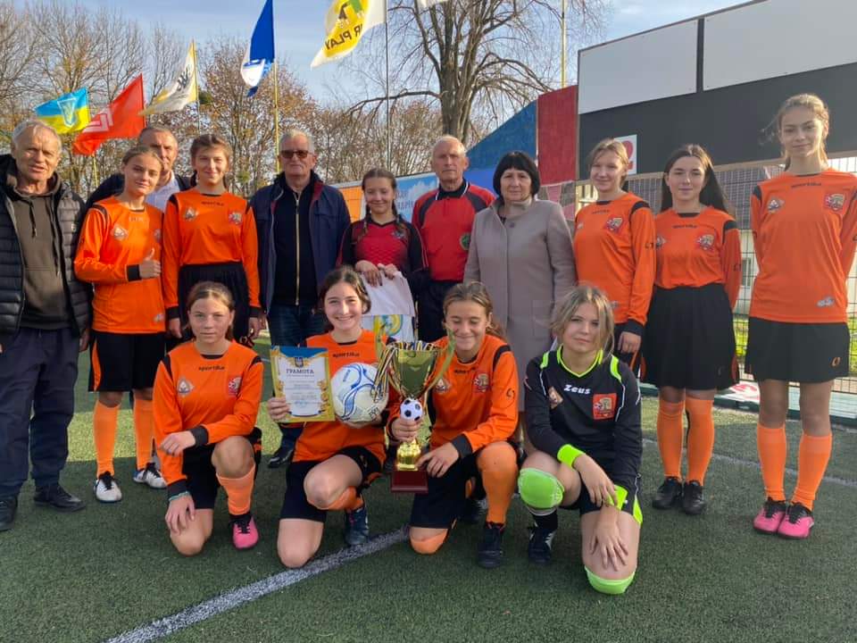 Новини Вінниці - фото з Всеукраїнський турнір з футзалу у Демківці виграли «елітні» господарки майданчику