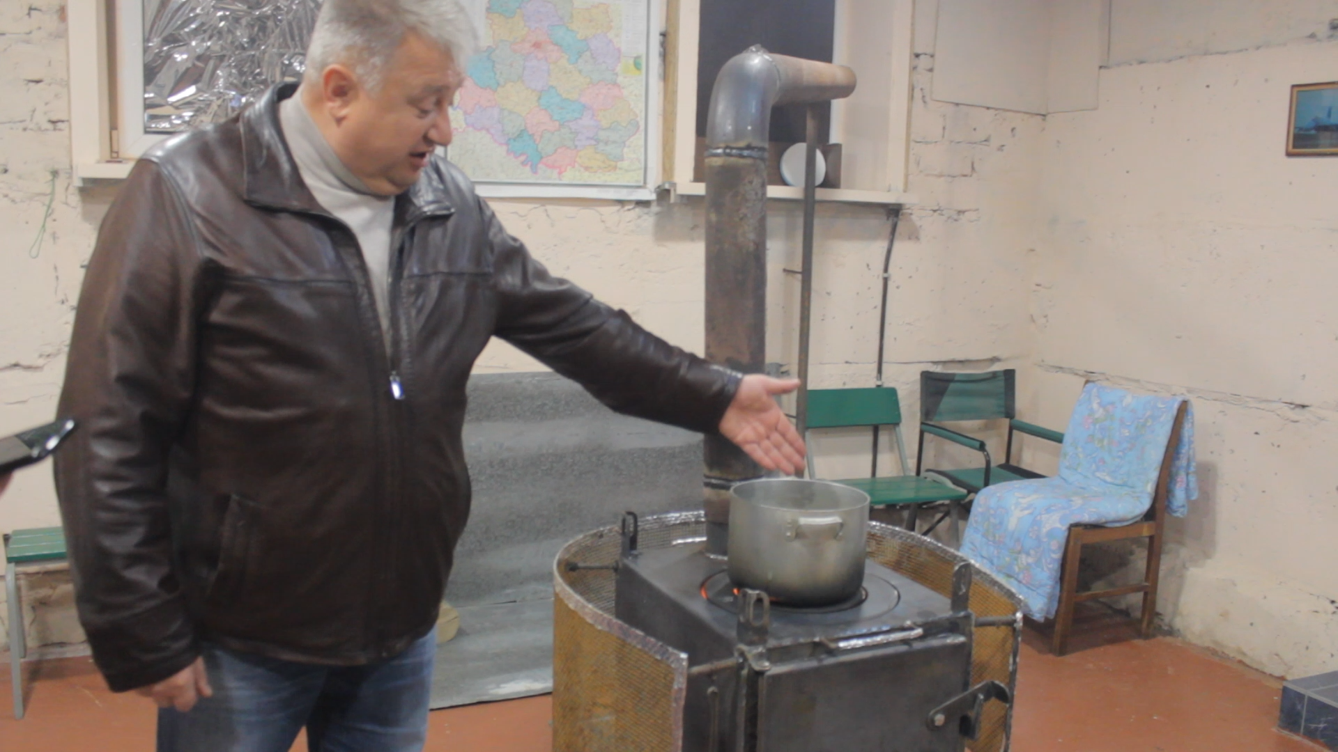 Новини Вінниці - фото з У ОСББ на Масложирі люди власноруч зробили пункт обігріву