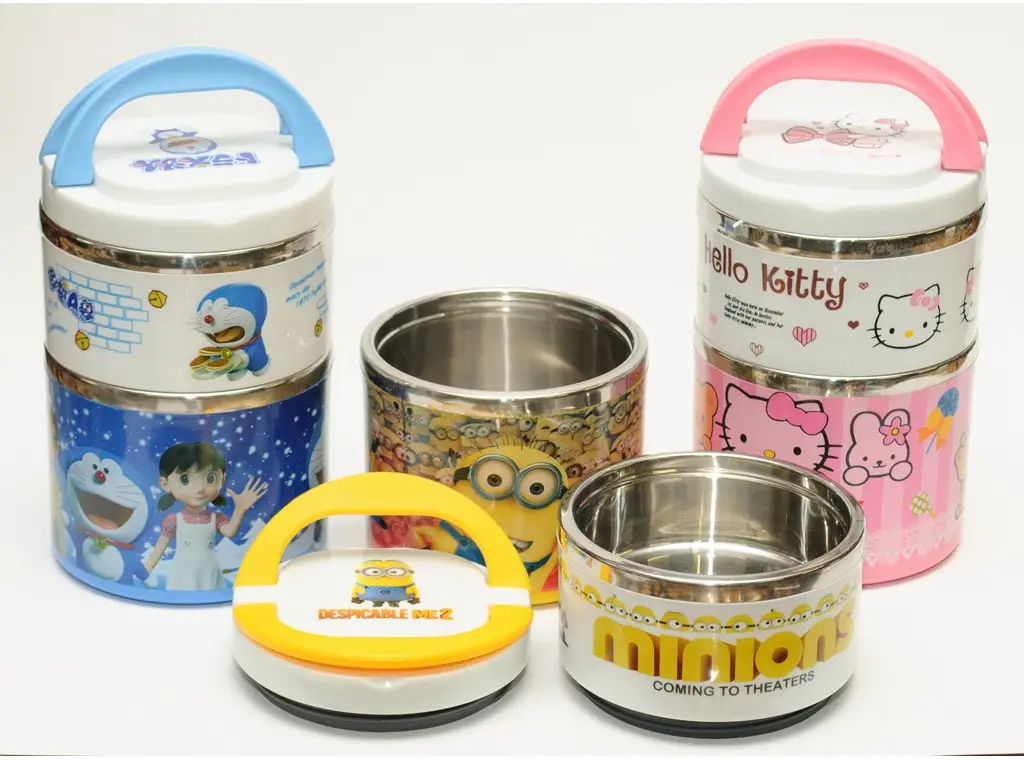 Новини Тернополя - фото з Грілки, термоси та термокружки: як тернополянам зігрітися взимку та скільки це коштує