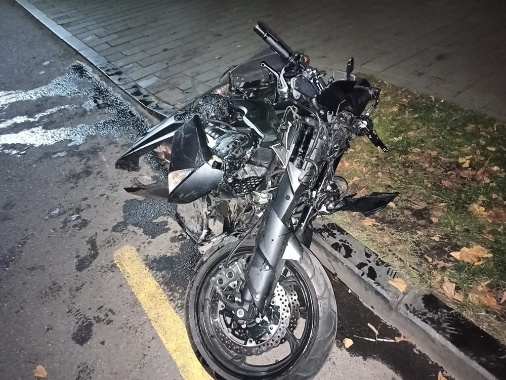 поліцейські з’ясовують обставини травмування мотоцикліста в обласному центрі
