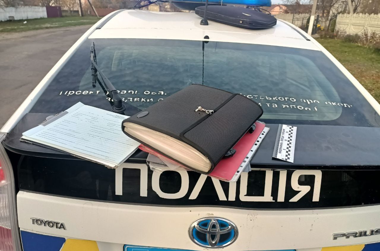 Новини Хмельницького - фото з Далекобійник з Хмельниччини давав 2 тисячі гривень хабара копам Рівненщини