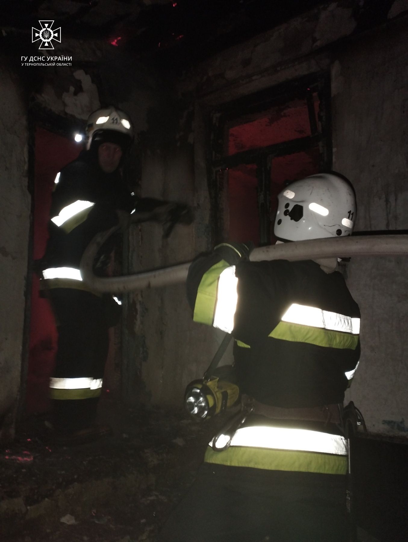 Новини Тернополя - фото з У селі на Кременеччині горів житловий будинок