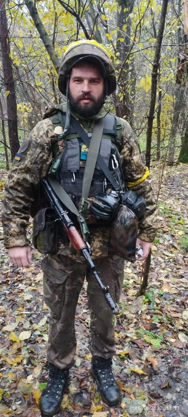 Новини Тернополя - фото з Залишився навіки у думках та серцях. Кременеччина прощається із загиблим військовим Максимом Кюзом