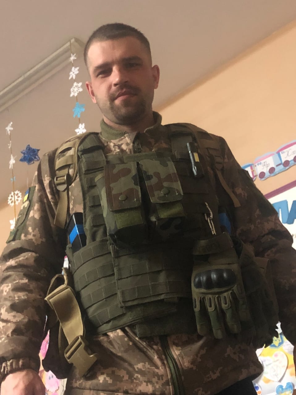 Новини Тернополя - фото з Залишився навіки у думках та серцях. Кременеччина прощається із загиблим військовим Максимом Кюзом