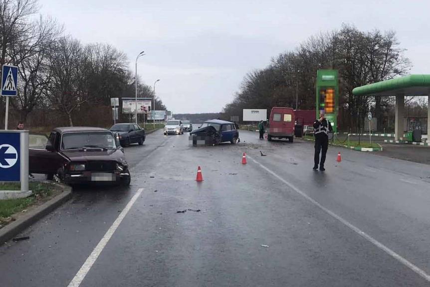 Новини Вінниці - фото з Аварії неділі: у Вінниці, Бару та Тульчинському районах травмувались семеро людей