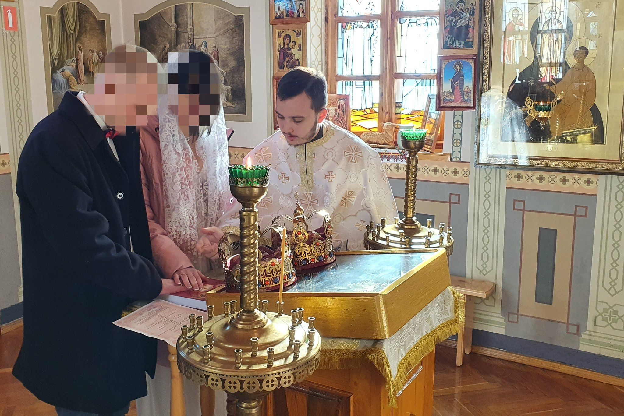 Новини Хмельницького - фото з У Шепетівській виправній колонії відбулося вінчання (ФОТО)