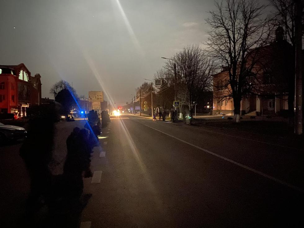 Новини Вінниці - фото з На війні загинув Віталій Шваюк. Сиротою залишилась донечка Іванка На зображенні може бути: дорога та вулиця