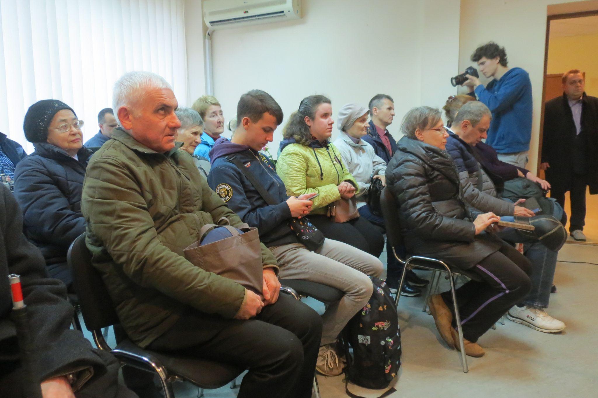 Новини Вінниці - фото з Міжнародний День сліпих у Вінниці відзначили творчим вечором вокального дуету «Дві зірниці»