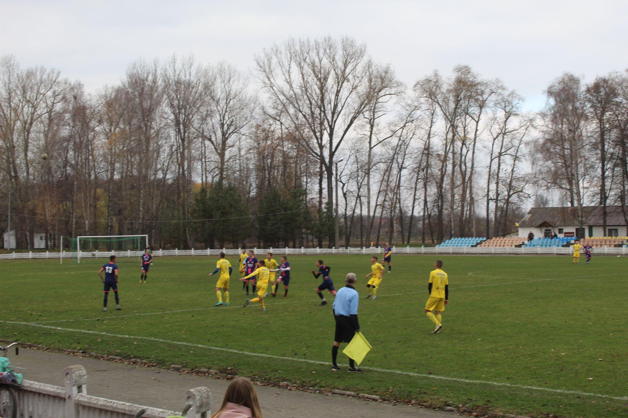 Новини Козятина - фото з «Локомотив» і «Яско» подарували козятинським вболівальникам красивий футбол