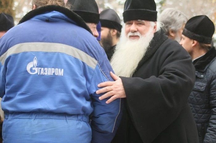 Новини Вінниці - фото з Бійка на похороні військового та російський Крим. Зібрали скандали за участю УПЦ МП