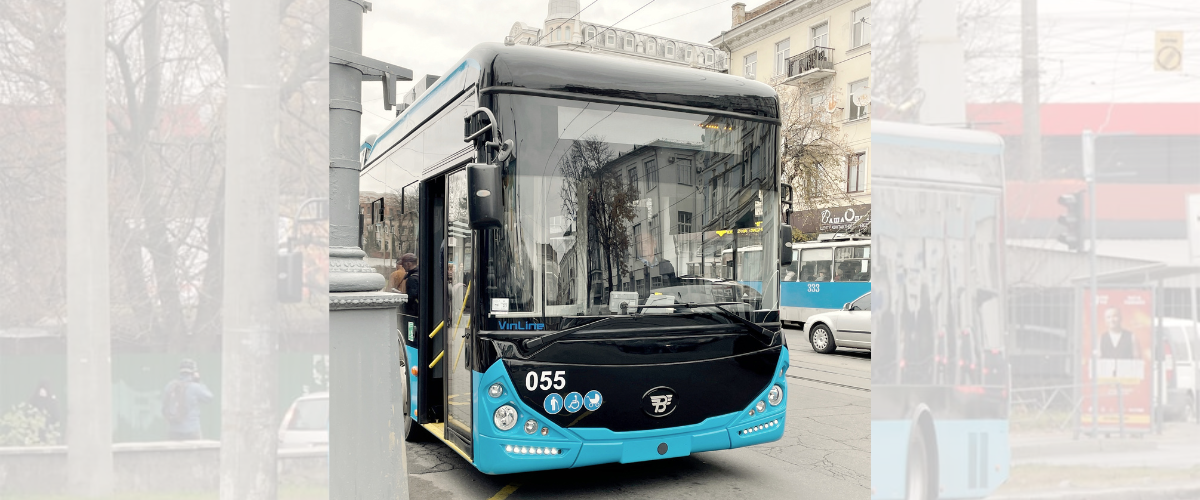 Новини Вінниці - фото з У місті їздить новий VinLine. Скільки його виробництво коштувало Вінниці?