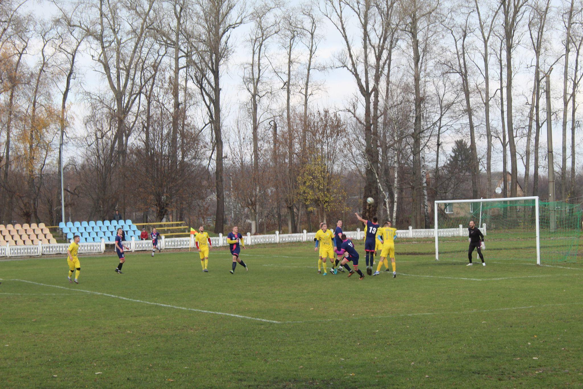 Новини Козятина - фото з «Локомотив» і «Яско» подарували козятинським вболівальникам красивий футбол