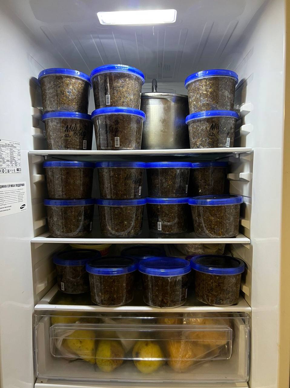 Новини Вінниці - фото з «Наближаємо перемогу, як можемо»: як вінничанки готують «вітамінні бомби» на фронт