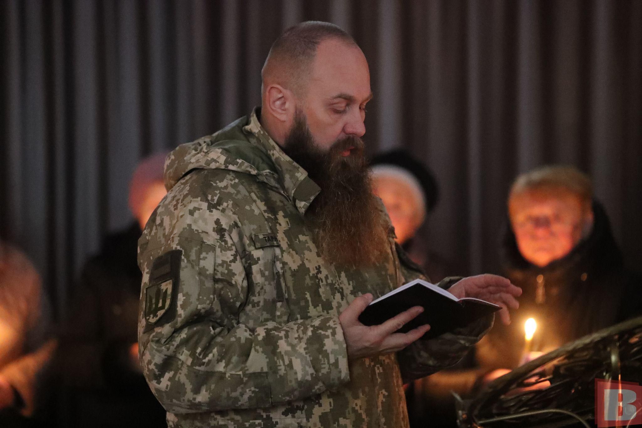 Новини Хмельницького - фото з У Хмельницькому попрощалися з військовим Андрієм Шпичком (ФОТОРЕПОРТАЖ)