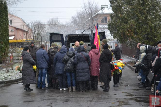Новини Хмельницького - фото з “Це був його вибір”. Хмельничани попрощались з 35-річним Віталієм Присяжним