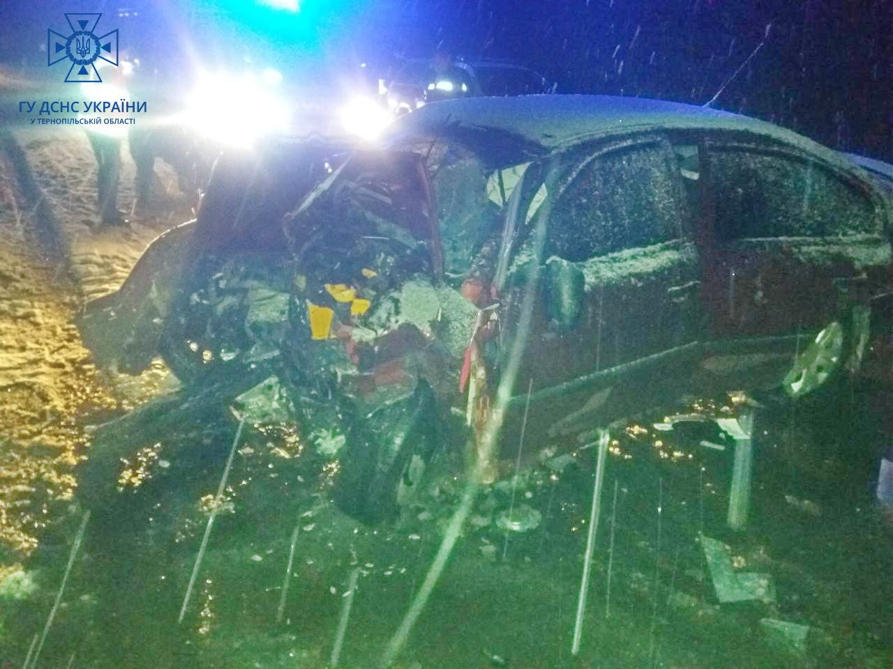Новини Тернополя - фото з На Тернопільщині зіткнулися два автомобілі: один водій загинув на місці