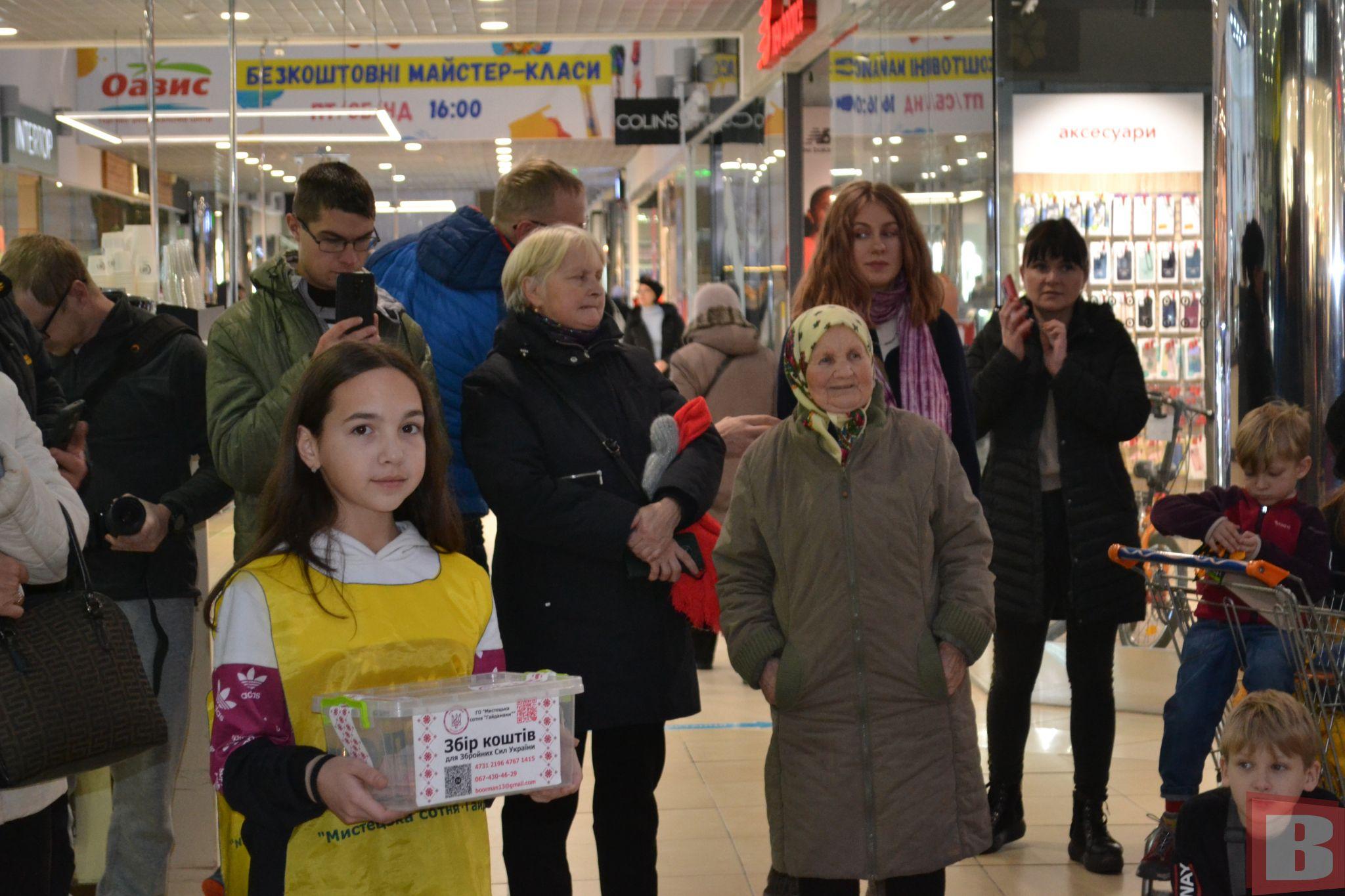 Новини Хмельницького - фото з В «Оазисі» виступив харківський співак Олександр Кварта. ФОТО та ВІДЕО з концерту