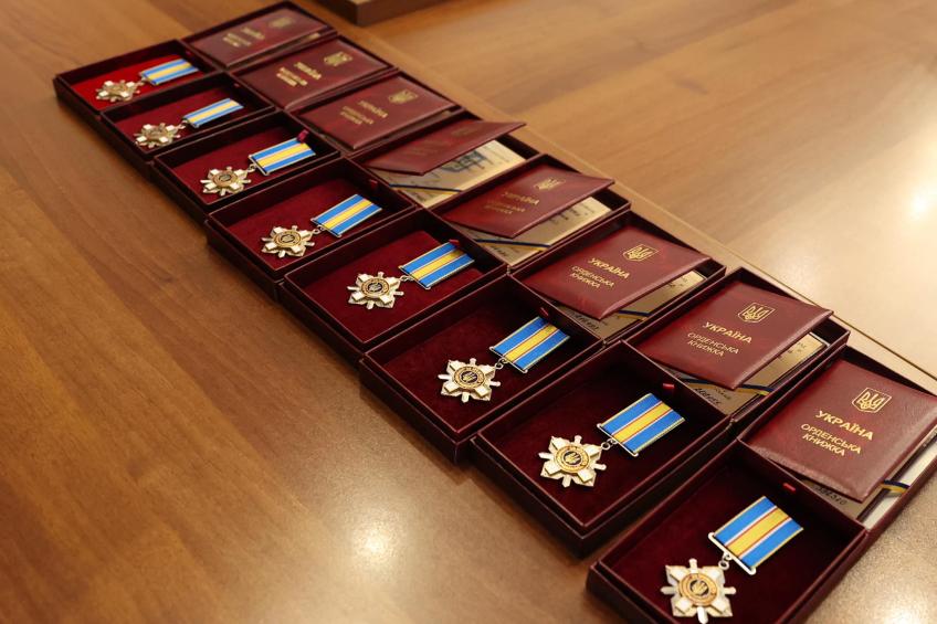 Новини Вінниці - фото з Нагороди за татусів: вісім нагцгвардійців з Вінниччини отримали ордени… посмертно