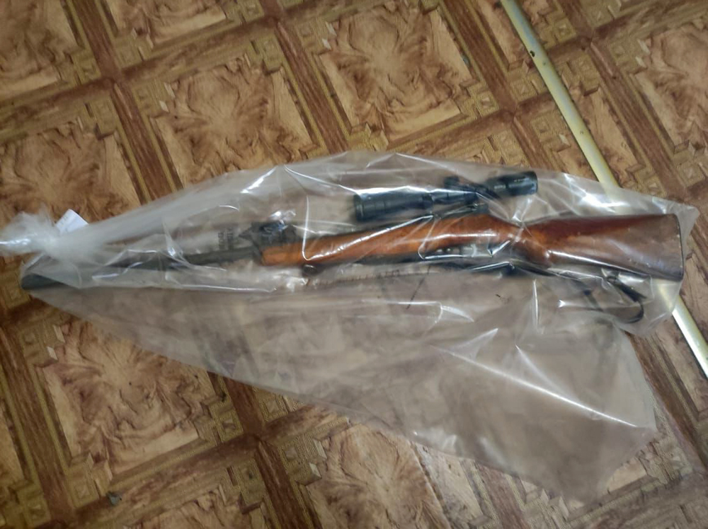 Новини Житомира - фото з Житель Звягельщини зберігав у своєму будинку нарізну зброю і боєприпаси з обійстя жителя звягельщини поліція вилучила нарізну зброю і боєприпаси