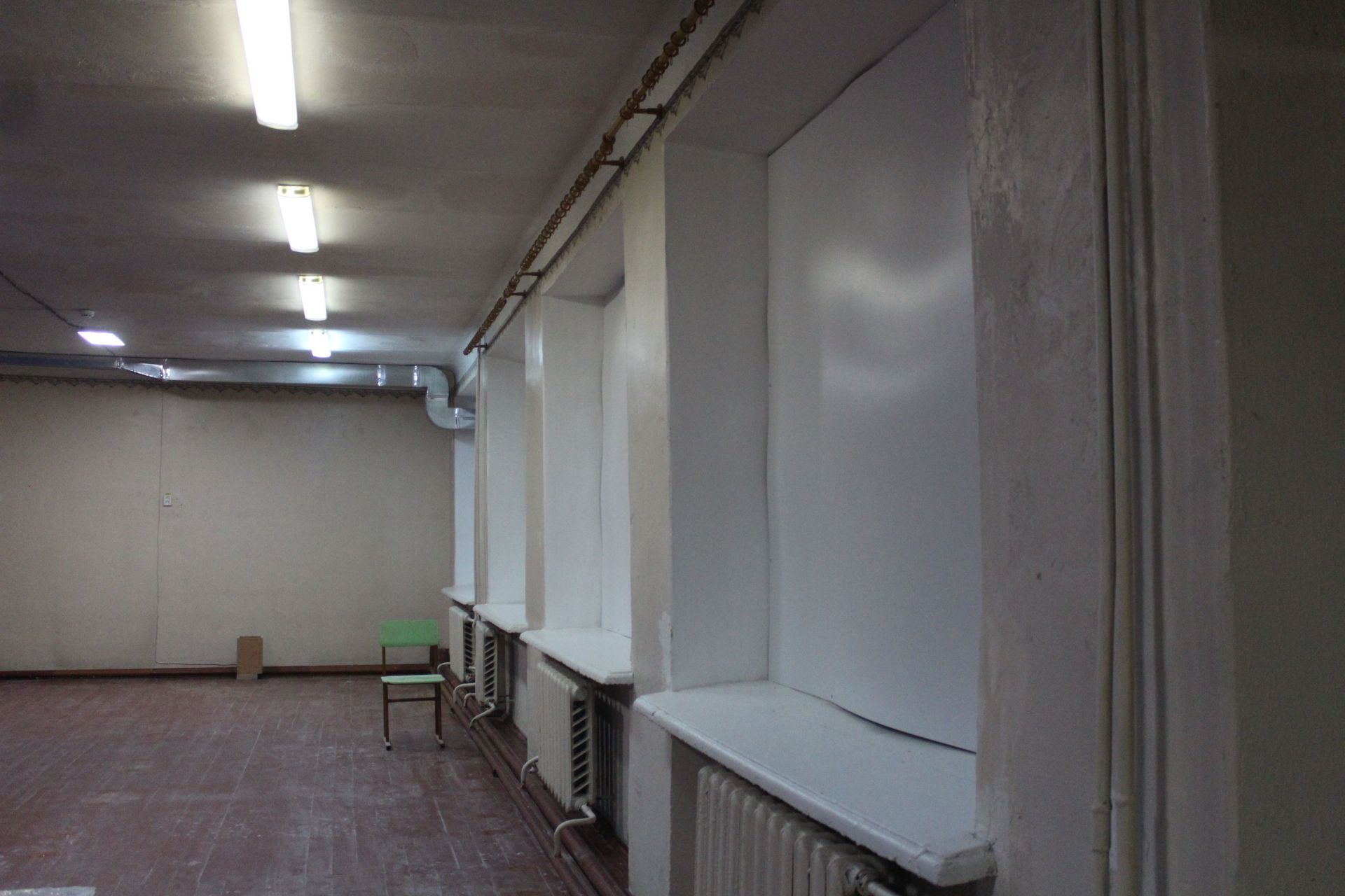 Новини Тернополя - фото з Інколи уроки скорочують або вчаться з ліхтариками: як школи та садочки працюють без світла