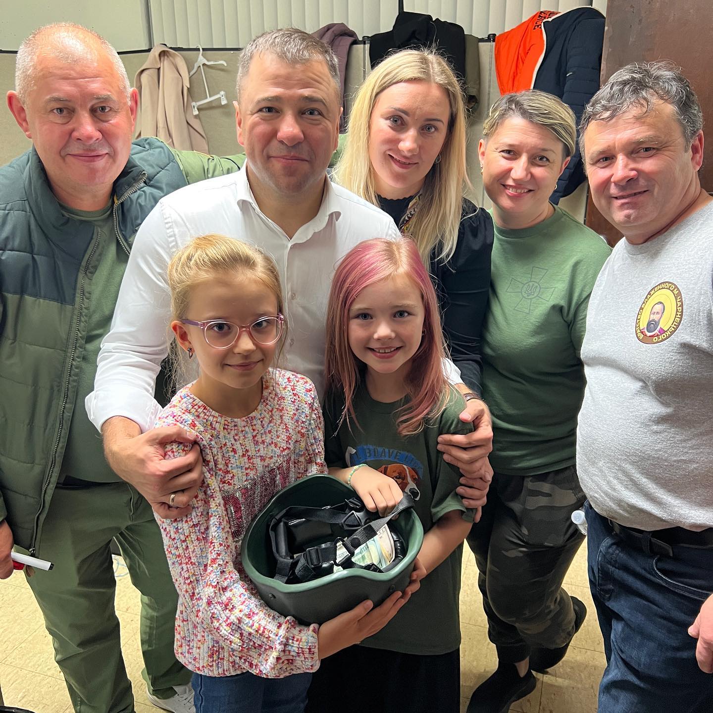 Новини Тернополя - фото з Віктор Гевко за один день зібрав 92 тисячі доларів на виготовлення протезів для військових (пресслужби)