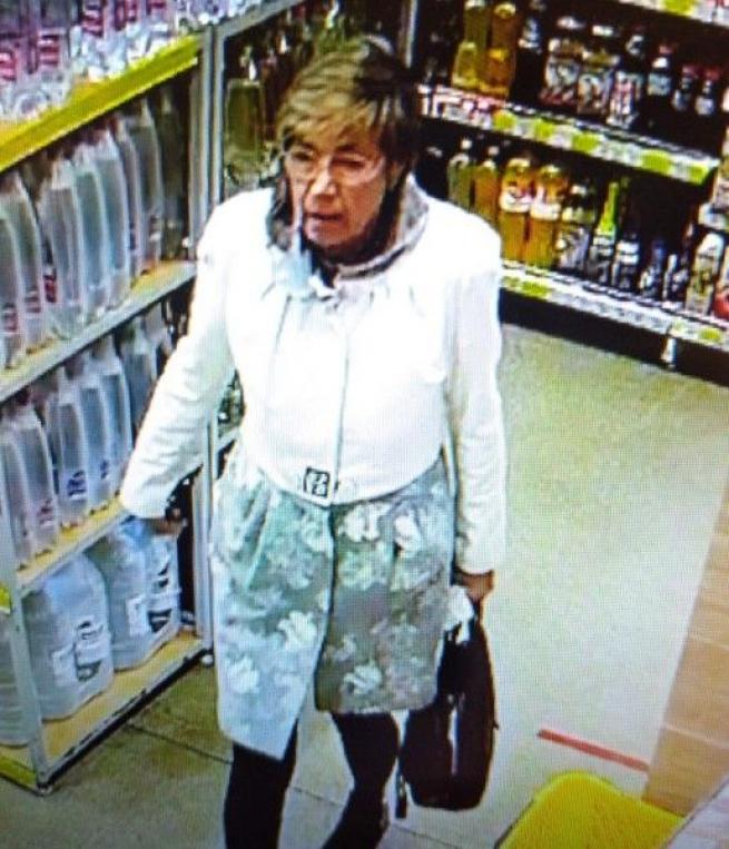 Новини Вінниці - фото з Може бути причетна до злочину: правоохоронці шукають жінку в окулярах