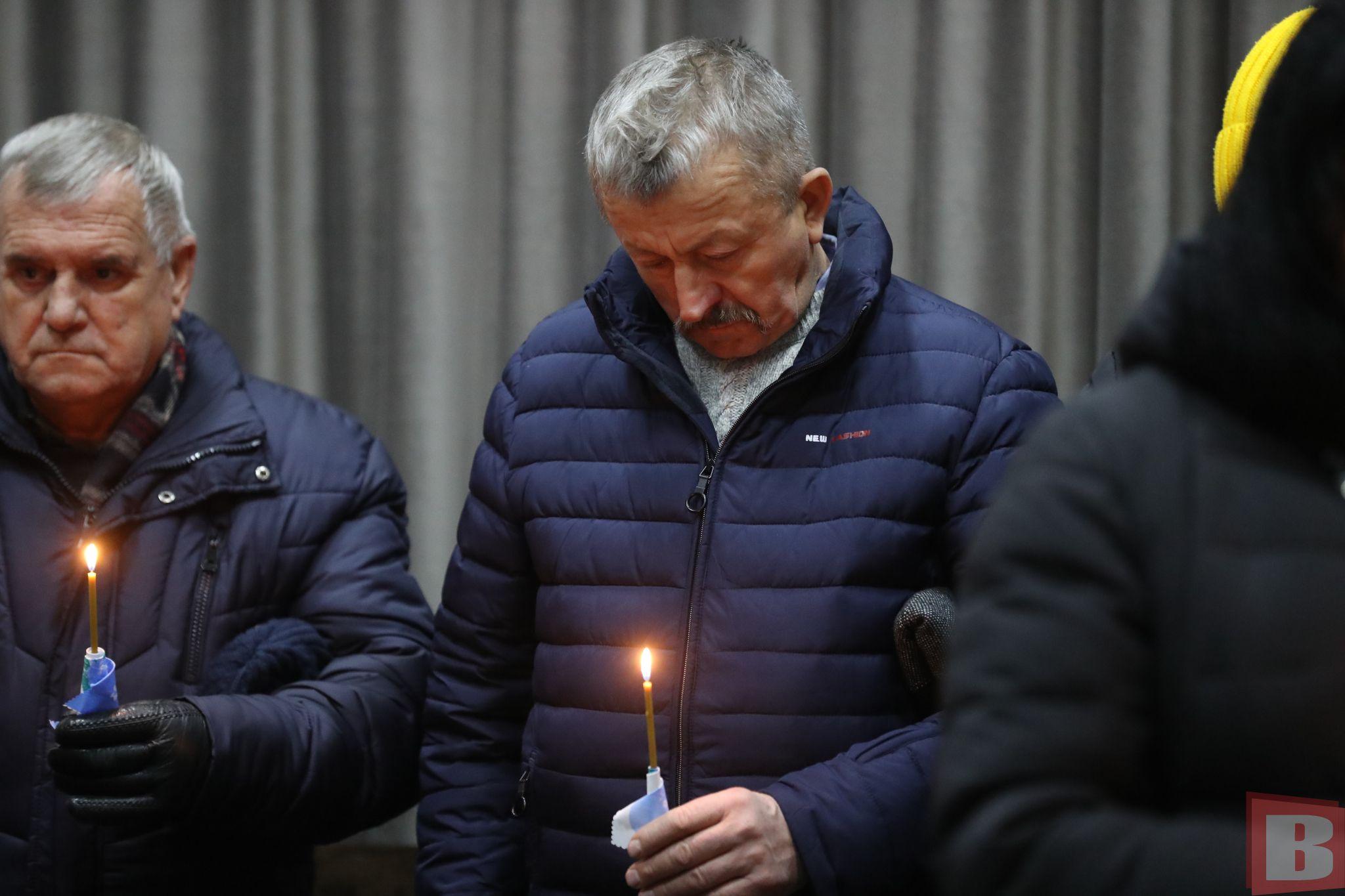 Новини Хмельницького - фото з Терпів біль та не падав духом. У Хмельницькому попрощалися з військовим Русланом Конопельком