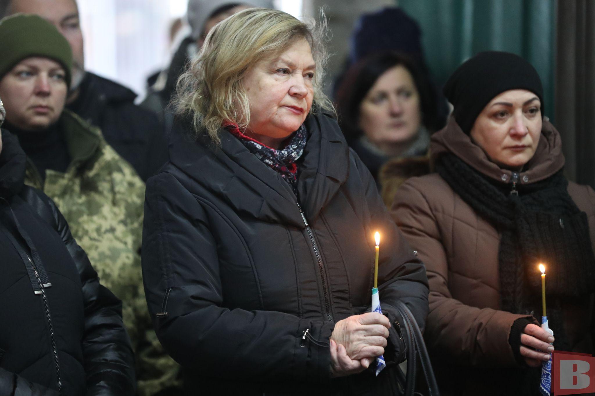 Новини Хмельницького - фото з Терпів біль та не падав духом. У Хмельницькому попрощалися з військовим Русланом Конопельком