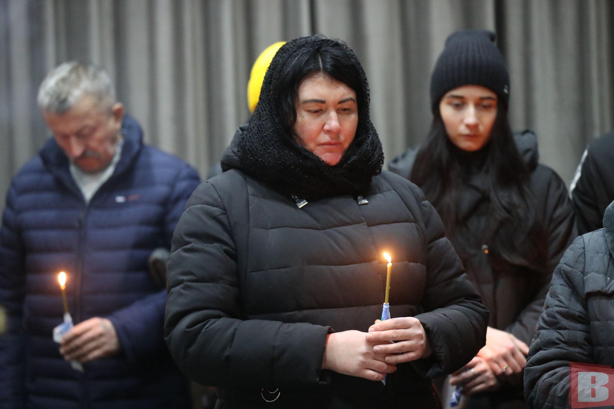 Новини Хмельницького - фото з Терпів біль та не падав духом. У Хмельницькому попрощалися з військовим Русланом Конопельком