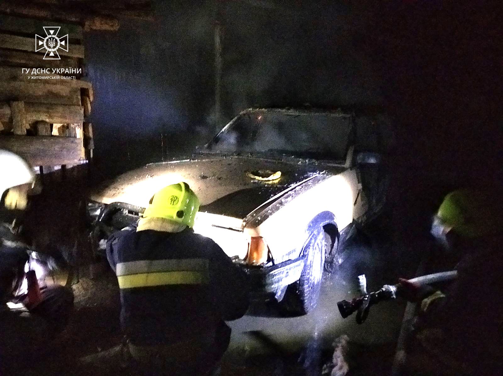 Новини Житомира - фото з Від грубки зайнялися домашні речі - одразу дві пожежі сталися через порушення правил влаштування печей