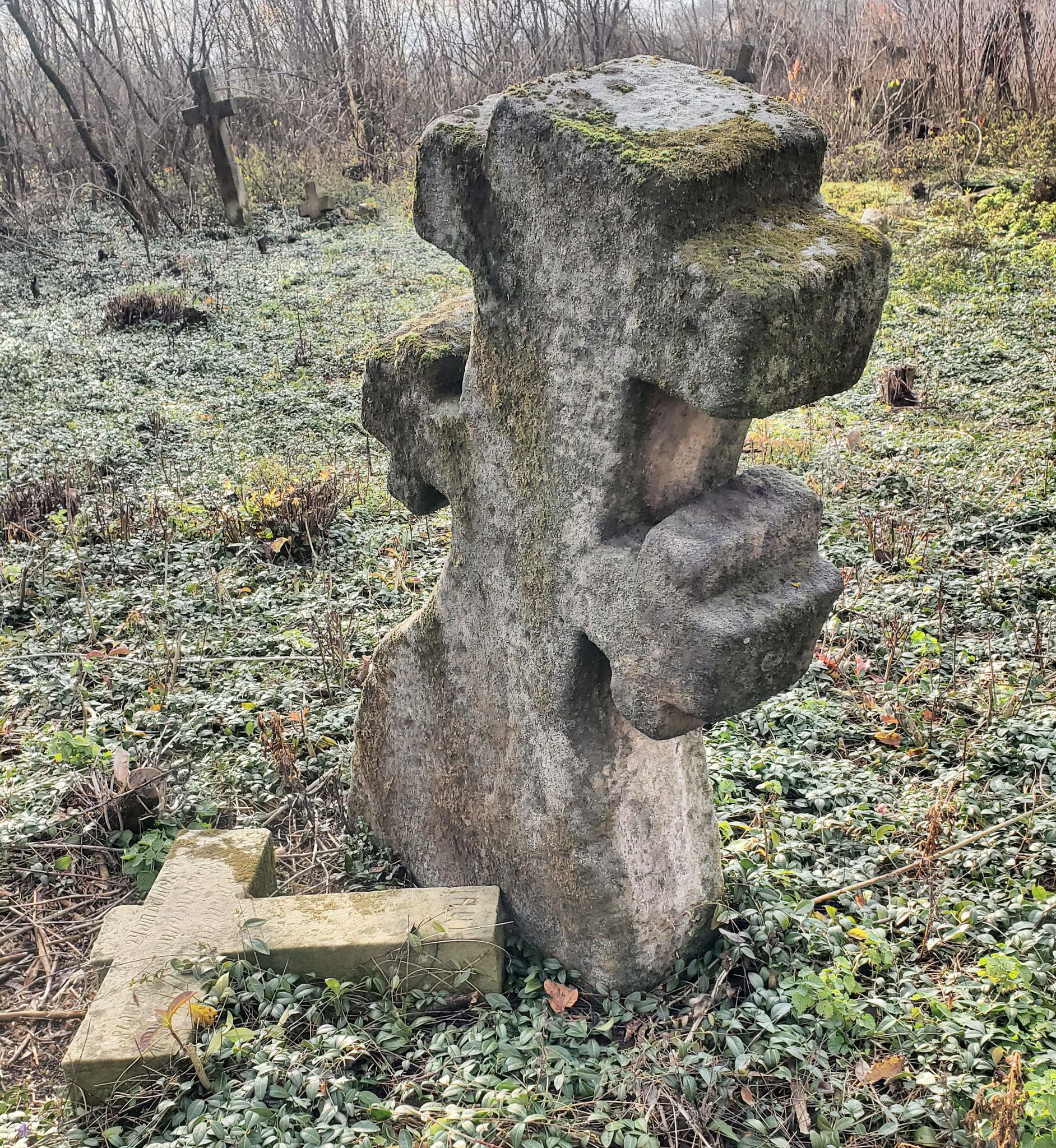 Новини Вінниці - фото з «Не віриться, що це ручна робота». Хрести-розп’яття стали краєзнавчим відкриттям для дослідників