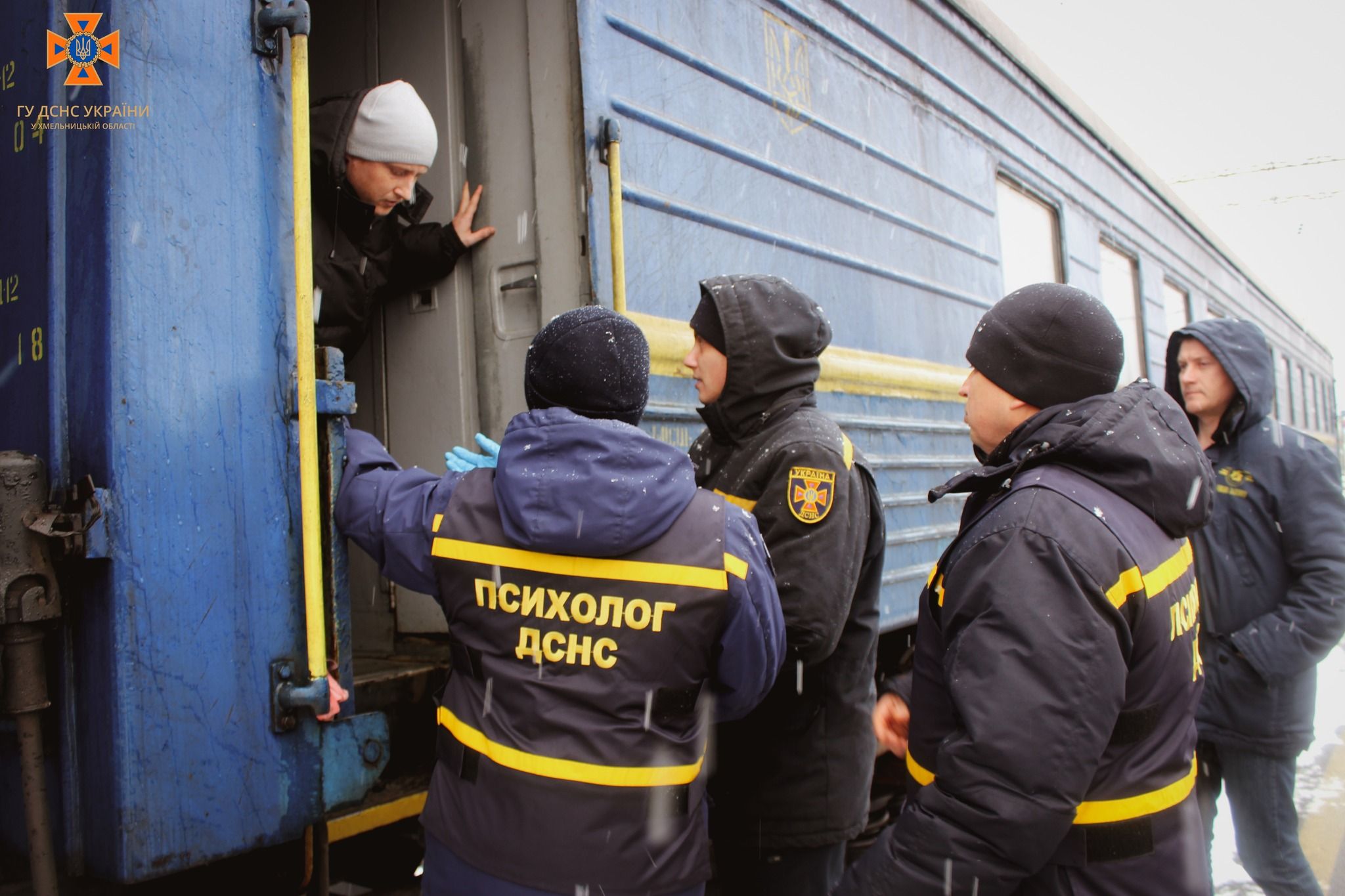 Новини Хмельницького - фото з З Херсона до Хмельницького щоденно курсує евакуаційний потяг (ФОТО)