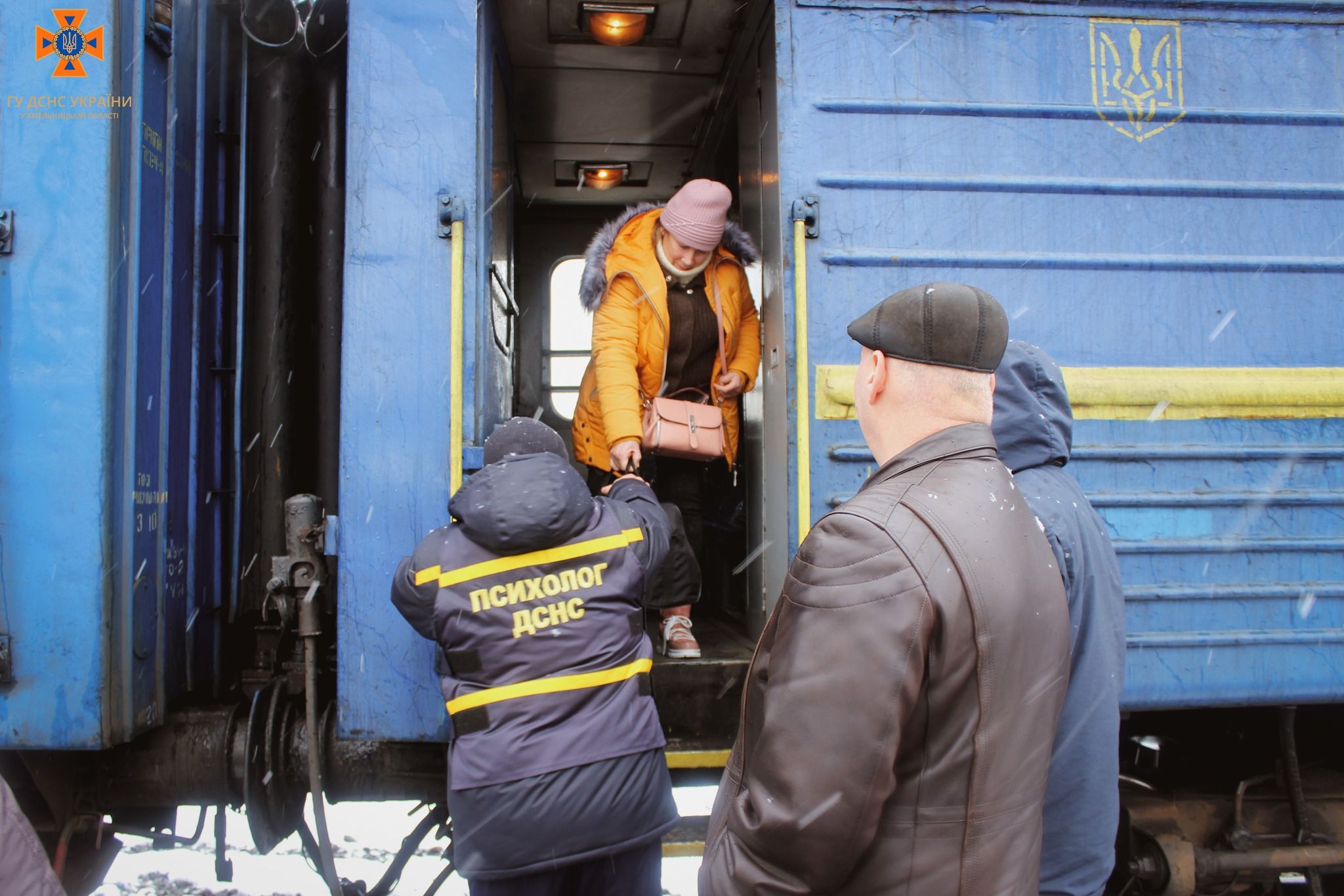 Новини Хмельницького - фото з З Херсона до Хмельницького щоденно курсує евакуаційний потяг (ФОТО)