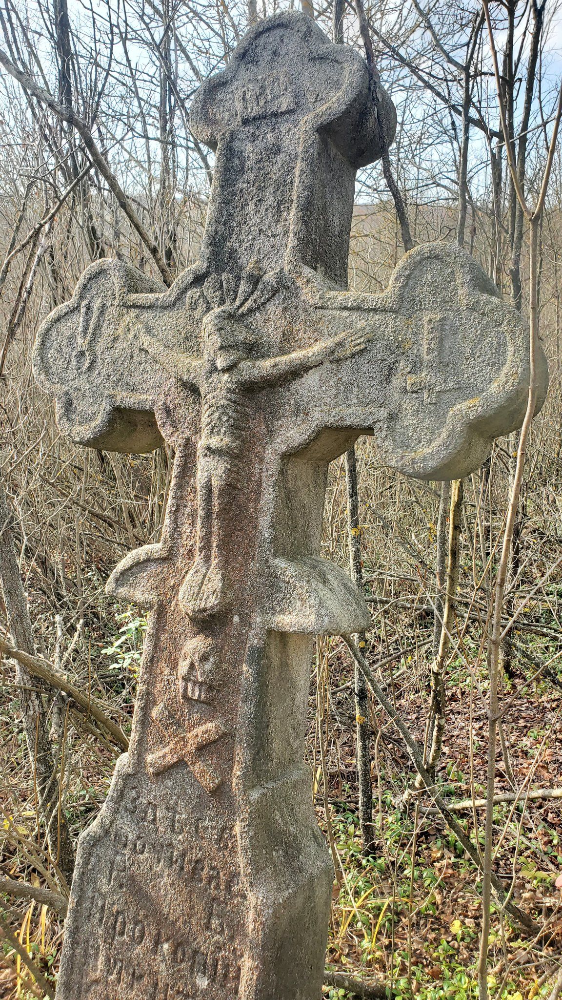 Новини Вінниці - фото з «Не віриться, що це ручна робота». Хрести-розп’яття стали краєзнавчим відкриттям для дослідників