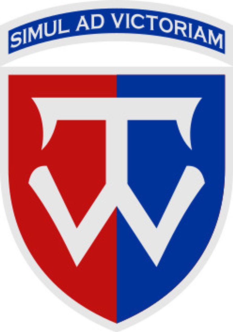 Новини Хмельницького - фото з Що закодовано в символіці ЗСУ: в Шепетівці діє виставка шевронів