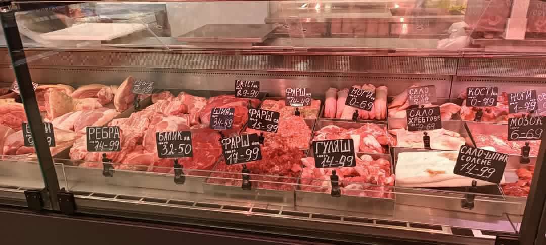 Новини Тернополя - фото з Як у тернопільських магазинах зберігають м'ясо та заморожені продукти, коли нема світла? Ми перевірили