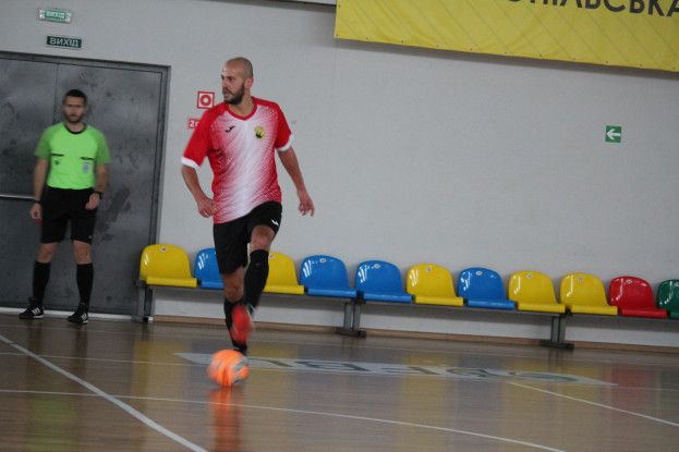 Новини Тернополя - фото з У Тернополі відбувся історичний футзальний матч