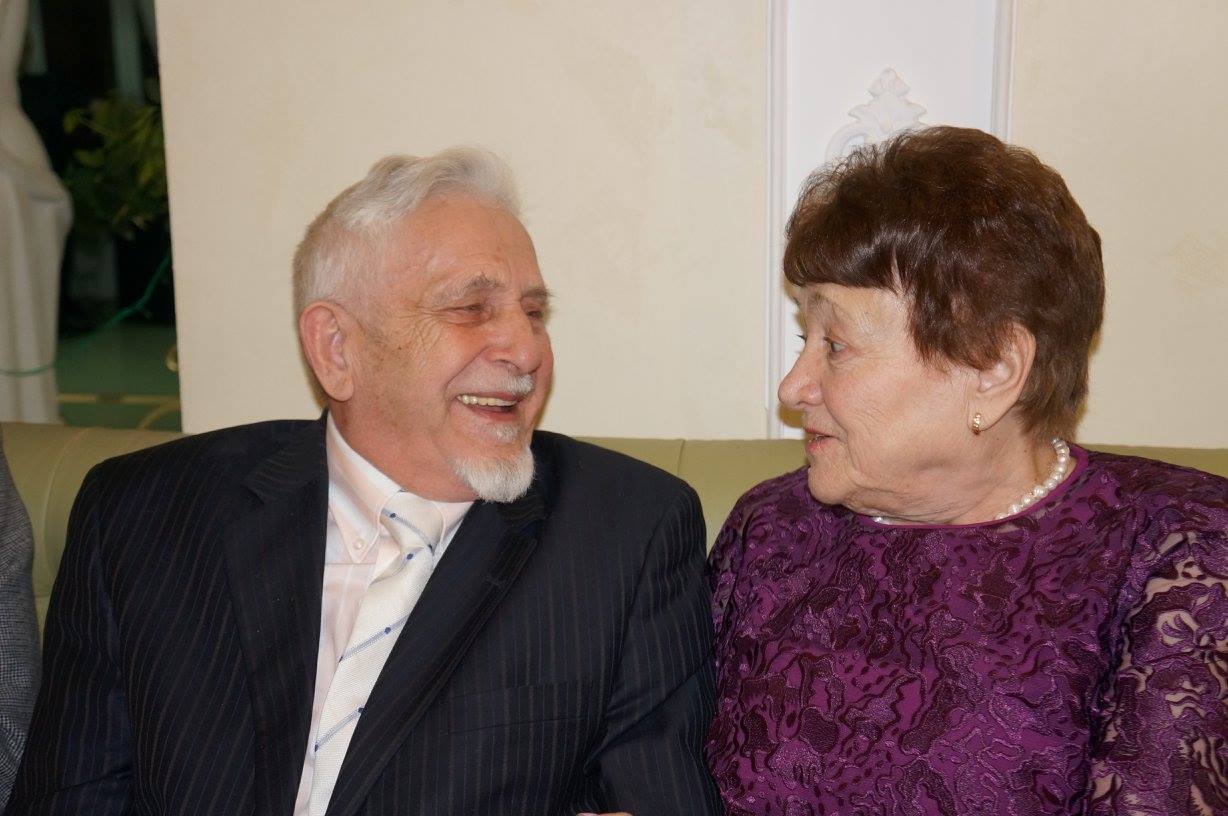 Новини Тернополя - фото з Мені 90, і я хочу віддати своє авто ЗСУ! Відгукніться, кому потрібна машина