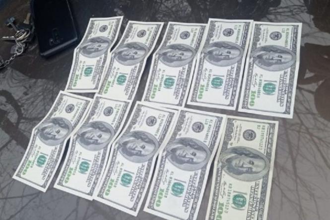 У колишнього військового вимагали три тисячі  доларів США за групу інвалідності