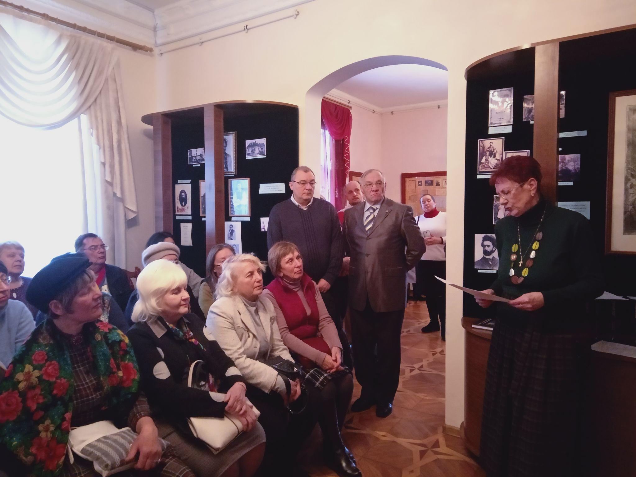 Новини Житомира - фото з 125-у річницю з дня народження Бориса Тена відзначили у Житомирському обласному літературному музеї