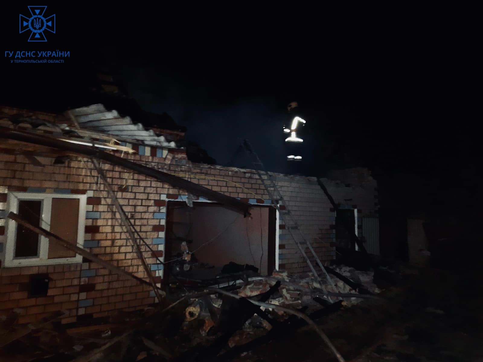 На зображенні може бути: на відкритому повітрі