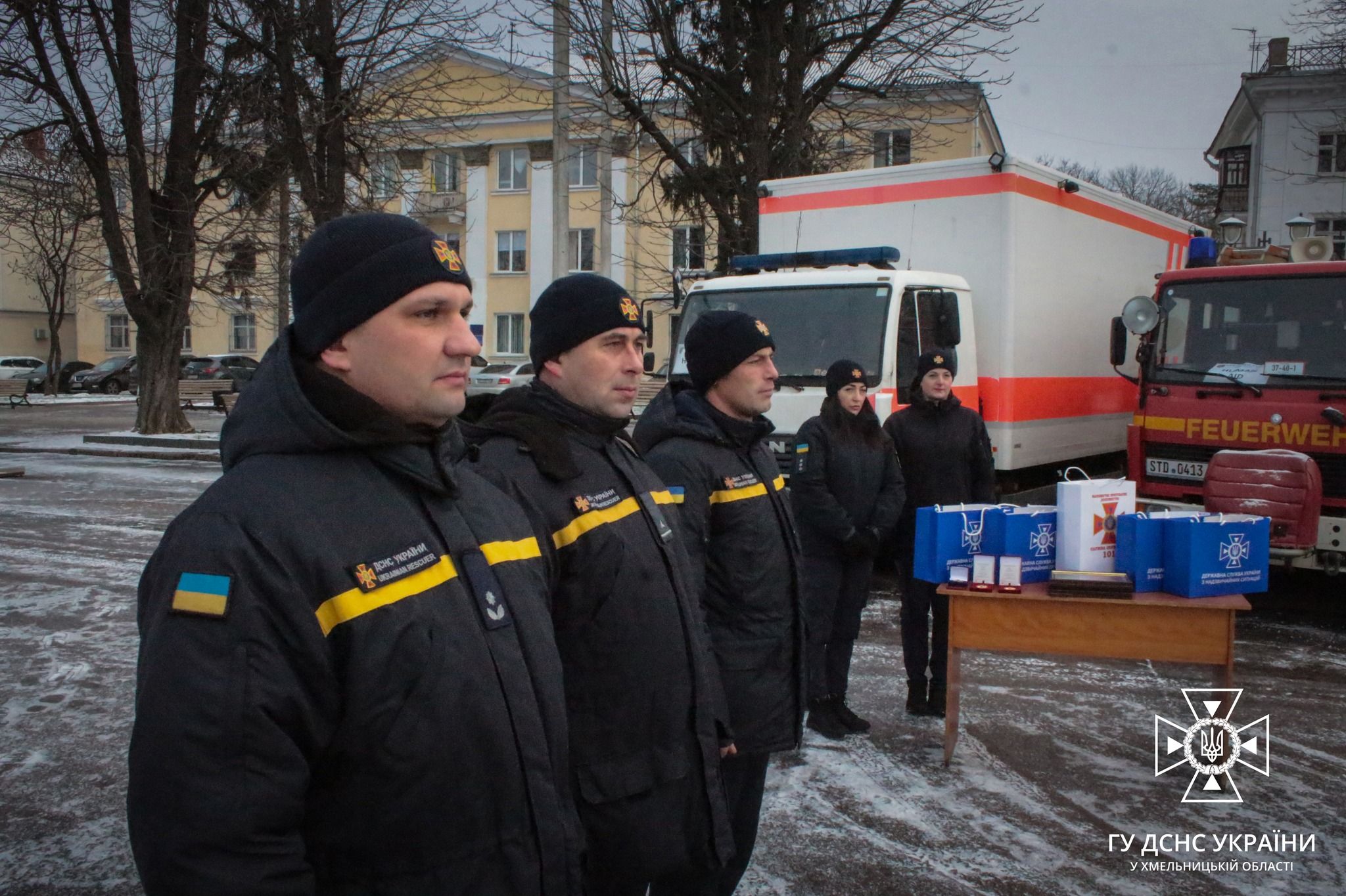 Новини Хмельницького - фото з Хмельниччина отримала 3 пожежних авто та 2 “швидкі” з Німеччини: як вони виглядають (ФОТО, ВІДЕО)