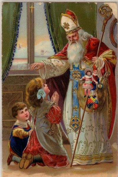 Новини Хмельницького - фото з Діда Мороза придумав убивця: історія появи новорічних персонажів