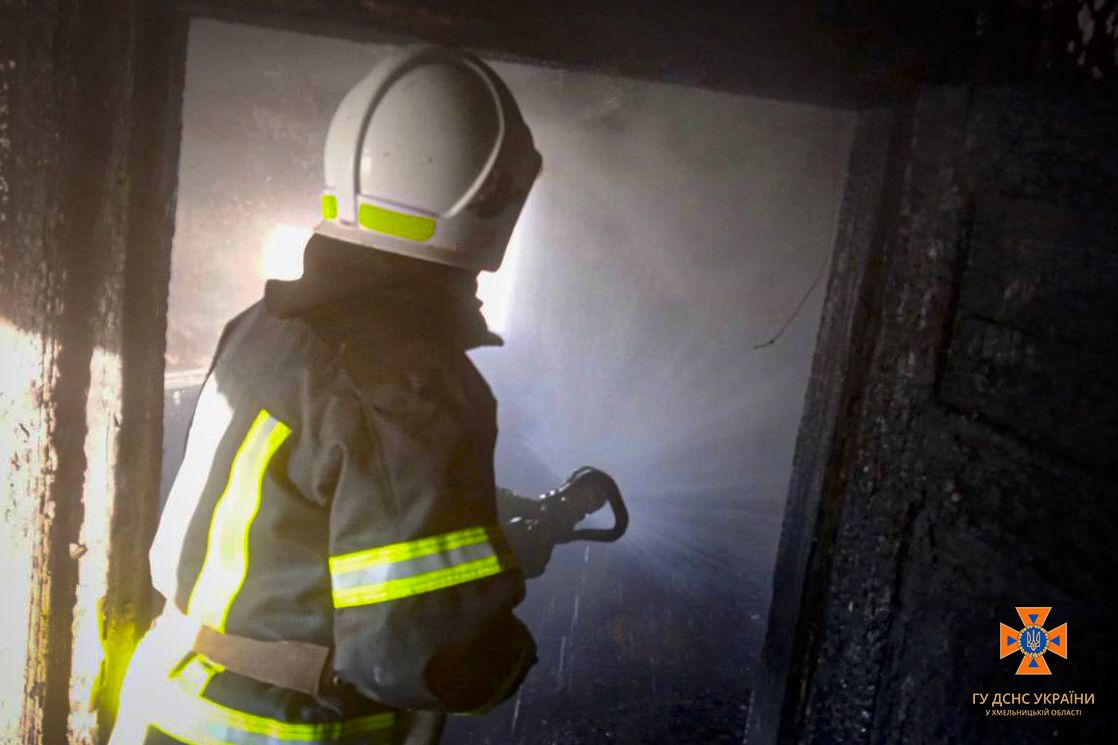 Новини Хмельницького - фото з За добу на Хмельниччині сталося 8 пожеж: в одній із них загинула жінка (ФОТО, ВІДЕО)